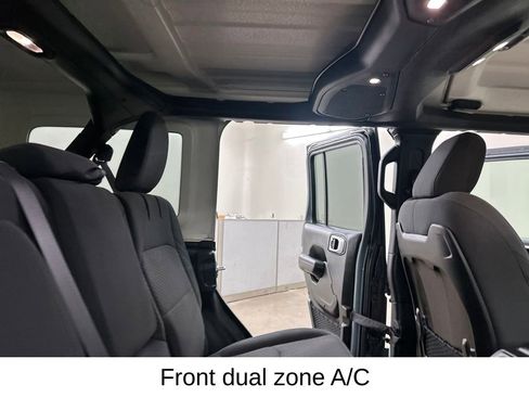 Used 2025 Jeep Wrangler Unlimited Rubicon 4xe w/ Safety Group AWD/4WD image 25