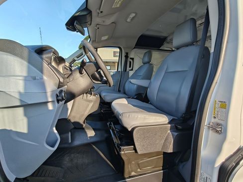 Used 2018 Ford Transit 250 148 Low Roof image 15