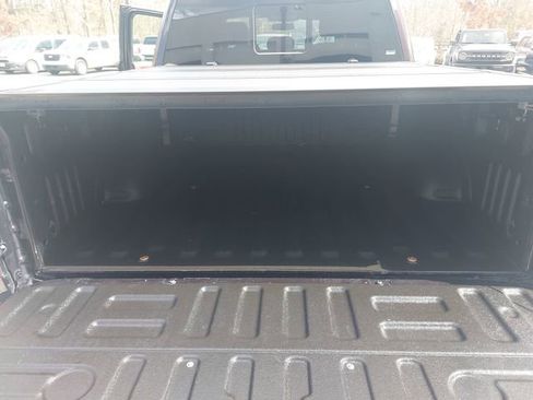 Certified 2019 Ford F150 Platinum w/ Equipment Group 701A Luxury image 12