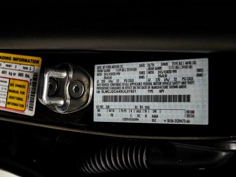 Used 2025 Lincoln Corsair Reserve w/ Equipment Group 202A FWD image 46