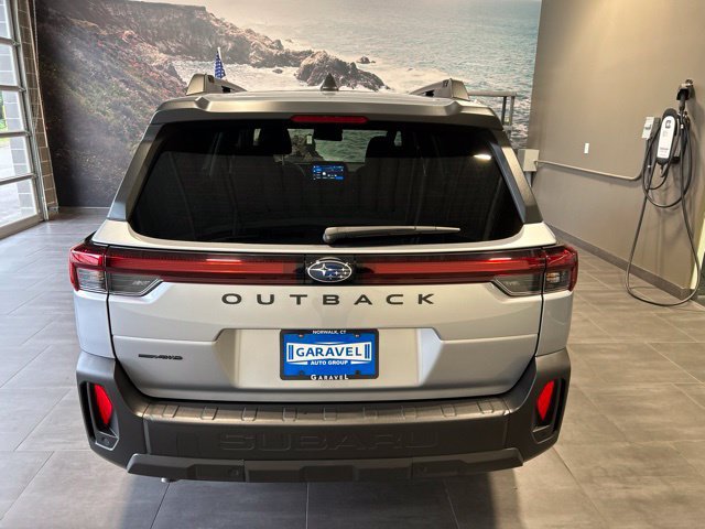 Used 2026 Subaru Outback Premium AWD/4WD image 31