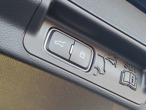 New 2026 Ford Explorer Active image 33