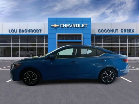 Used 2024 Nissan Sentra SV FWD image 5