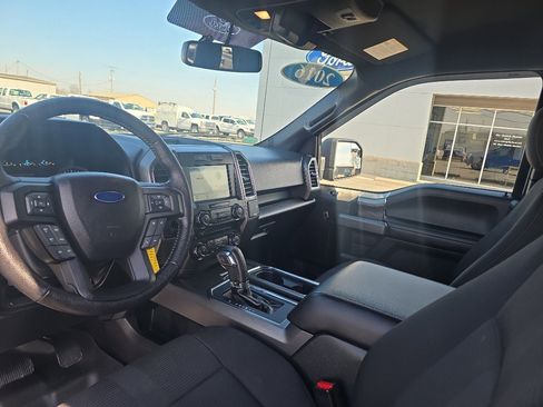 Used 2016 Ford F150 XLT w/ Equipment Group 302A Luxury image 16