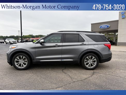Used 2021 Ford Explorer XLT w/ Equipment Group 202A RWD image 8