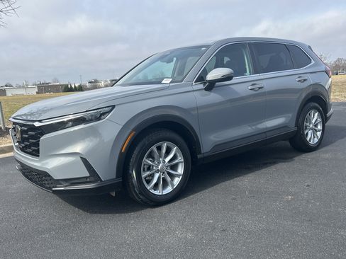 Used 2025 Honda CR-V EX-L image 5