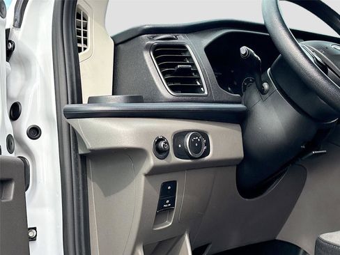 Used 2024 Ford Transit 350 XLT image 10