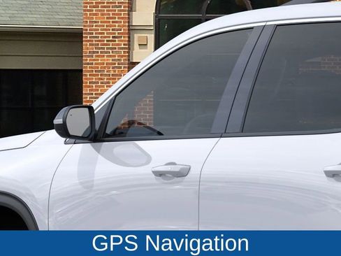 New 2026 Chevrolet Traverse LT image 12