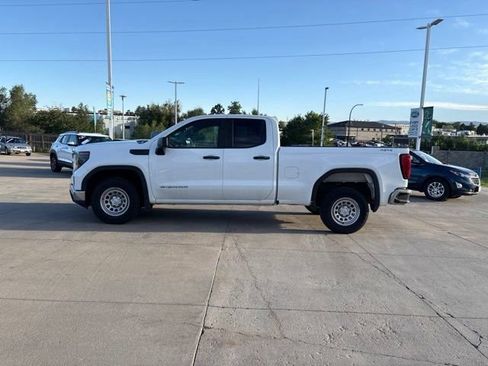 Used 2023 GMC Sierra 1500 Pro w/ Pro Value Package AWD/4WD image 8
