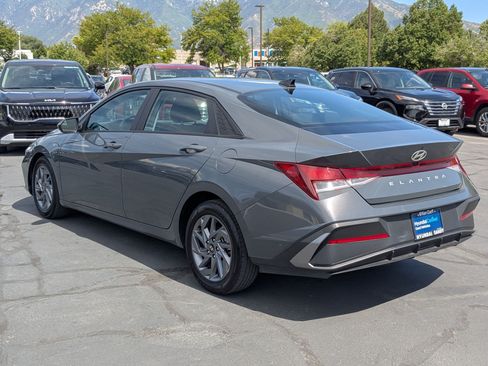 Certified 2024 Hyundai Elantra SEL FWD image 8