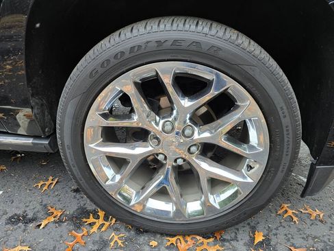 Used 2020 GMC Yukon XL Denali w/ Denali Ultimate Package image 11