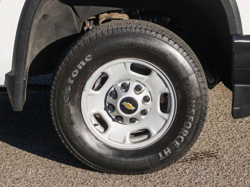 Used 2021 Chevrolet Silverado 2500 W/T image 33