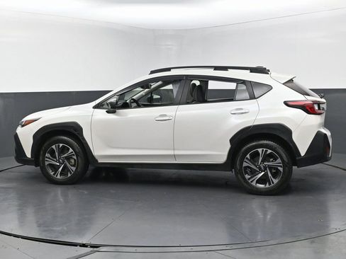 Used 2024 Subaru Crosstrek 2.0i Premium image 8