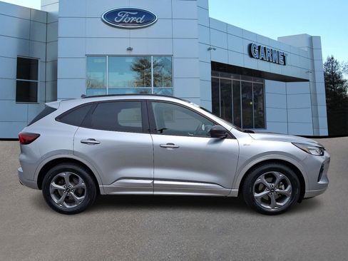 Certified 2023 Ford Escape ST-Line w/ Tech Pack #1 FWD image 10