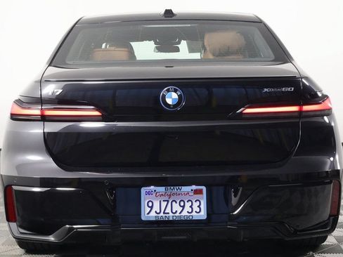 Certified 2024 BMW i7 xDrive60 w/ Executive Package AWD/4WD image 5