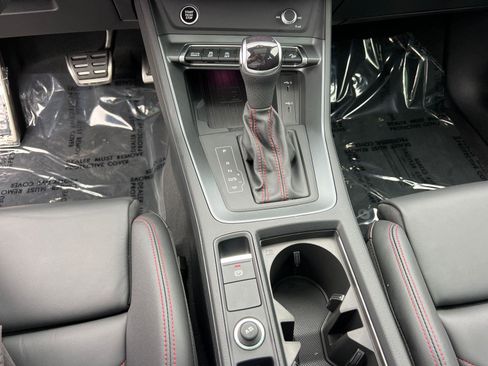 Certified 2025 Audi Q3 2.0T Premium Plus w/ Premium Plus Package image 32