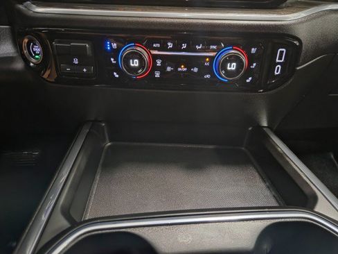 Used 2024 Chevrolet Silverado 2500 LTZ w/ LTZ Premium Package AWD/4WD image 52