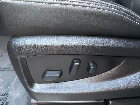 Used 2019 GMC Yukon XL Denali w/ Denali Ultimate Package image 33