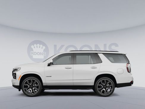 Used 2025 Chevrolet Tahoe LT AWD/4WD image 2