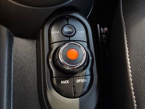 Used 2020 MINI Cooper S image 27