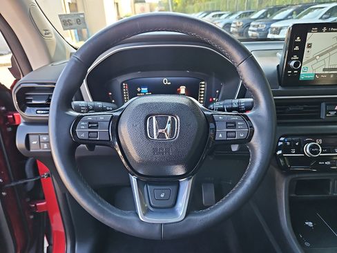 Used 2023 Honda Pilot Elite image 21