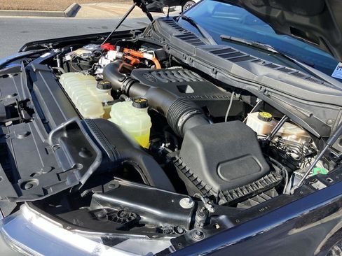 Used 2022 Ford F150 Limited image 41