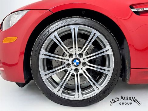 Used 2011 BMW M3 Convertible image 34