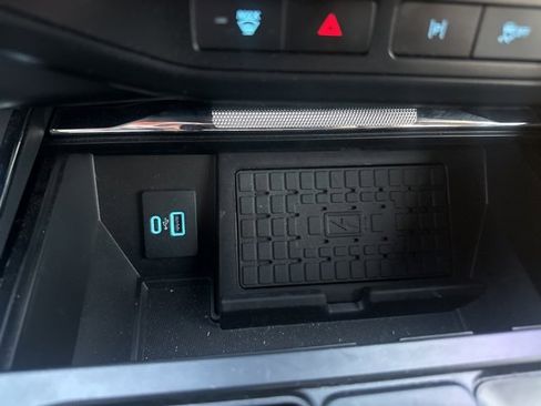 Used 2024 Ford F150 Lightning Flash image 40