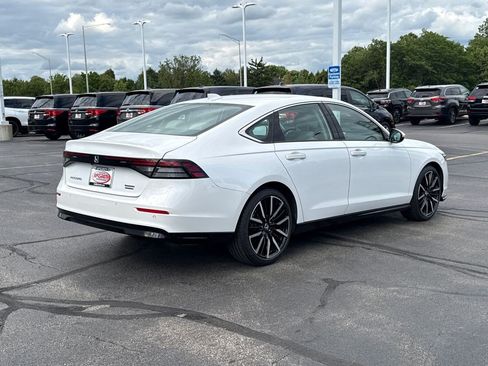 Certified 2023 Honda Accord Touring image 11