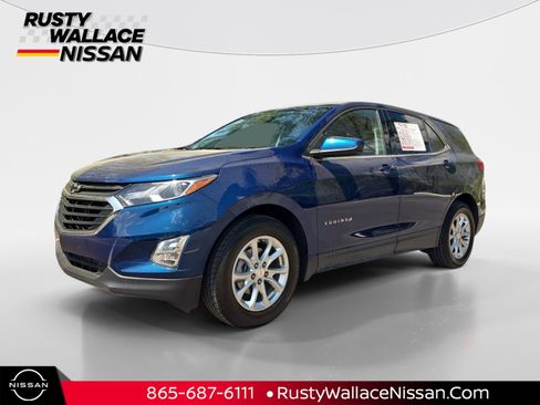 Used 2020 Chevrolet Equinox LT w/ LPO, Floor Liner Package FWD image 1