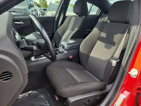 Used 2023 Dodge Charger SXT RWD image 19