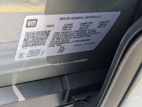 New 2026 Chevrolet Suburban High Country image 45