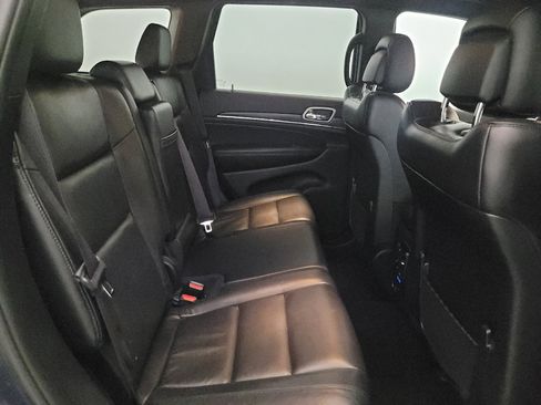 Used 2019 Jeep Grand Cherokee Limited AWD/4WD image 19