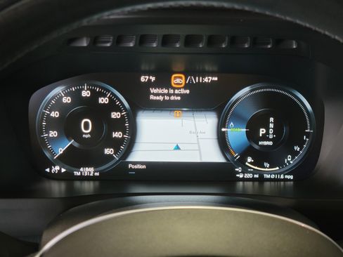 Used 2021 Volvo XC90 T8 Inscription image 22