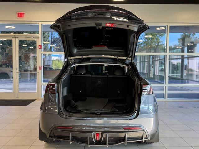 Used 2022 Tesla Model Y Long Range AWD/4WD image 34