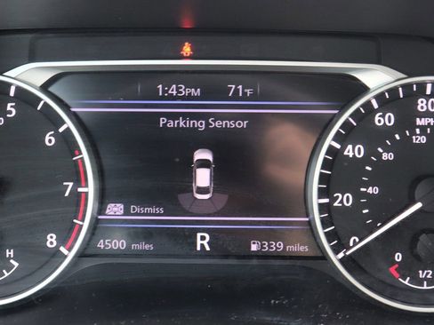 Used 2025 Nissan Sentra SV w/ Trunk Package image 22