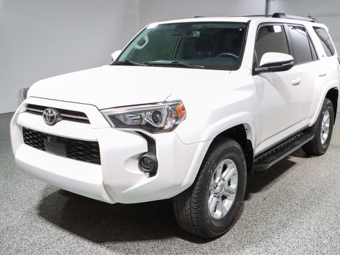 Used 2023 Toyota 4Runner SR5 Premium w/ Moonroof Package image 34