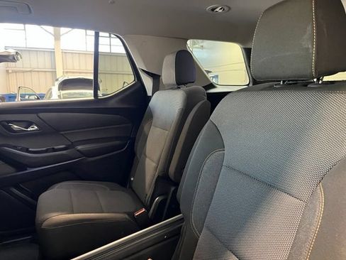 Used 2019 Chevrolet Traverse LT AWD/4WD image 19
