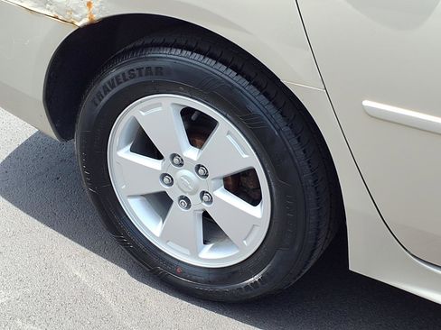 Used 2009 Chevrolet Impala LT w/ Luxury Edition Package FWD image 25