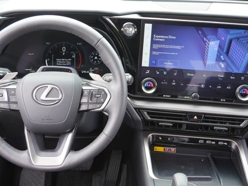 Certified 2024 Lexus TX 350 AWD w/ Captains Chair Package image 29