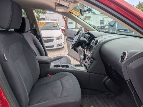 Used 2015 Nissan Rogue S w/ Convenience Package FWD image 13