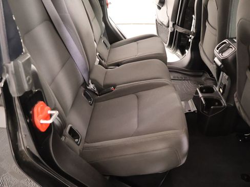 Used 2023 Jeep Gladiator Willys image 14