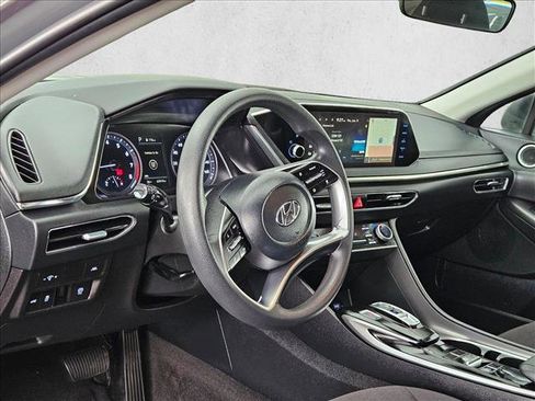 Used 2023 Hyundai Sonata SEL FWD image 10