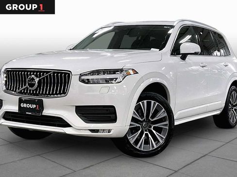 Used 2021 Volvo XC90 T6 Momentum w/ Climate Package AWD/4WD image 1