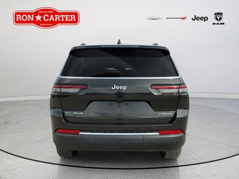 Used 2022 Jeep Grand Cherokee L Limited AWD/4WD image 5