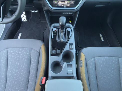 Certified 2025 Subaru Crosstrek 2.5i Sport w/ Crosstrek Mirror Package image 20