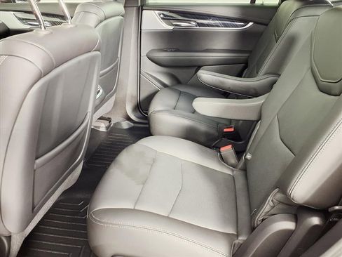 Certified 2023 Cadillac XT6 Premium Luxury w/ Technology Package image 17