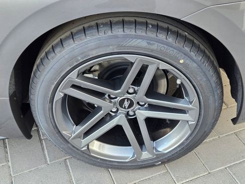 New 2026 Nissan Z Performance w/ Floor Mat Package RWD image 5