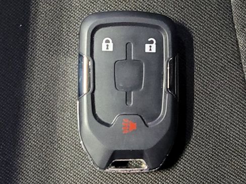 Used 2020 GMC Terrain SLE FWD image 32