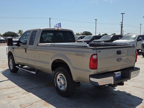 Used 2008 Ford F250 4x4 SuperCab Super Duty image 3